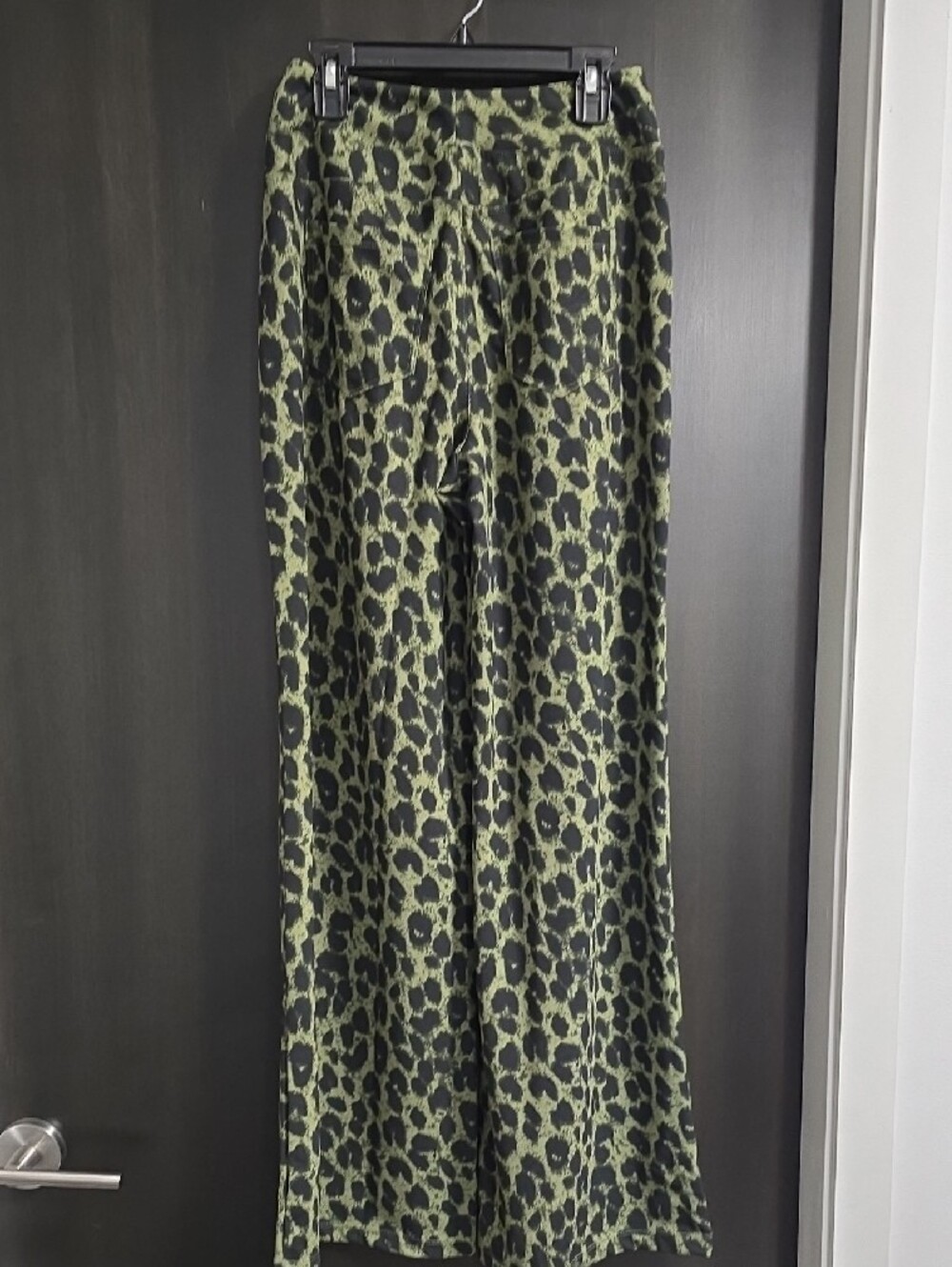 HALARA Leopard-Print Wide Leg Pants - Green & Black, NWT! - Picture 4 of 9